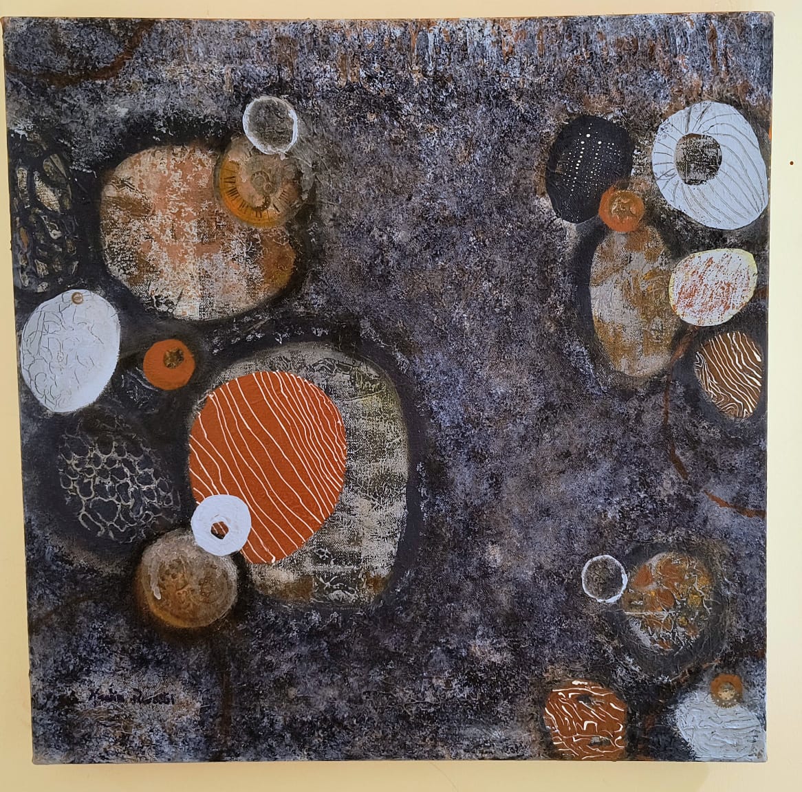 Acrylic Textured Stones